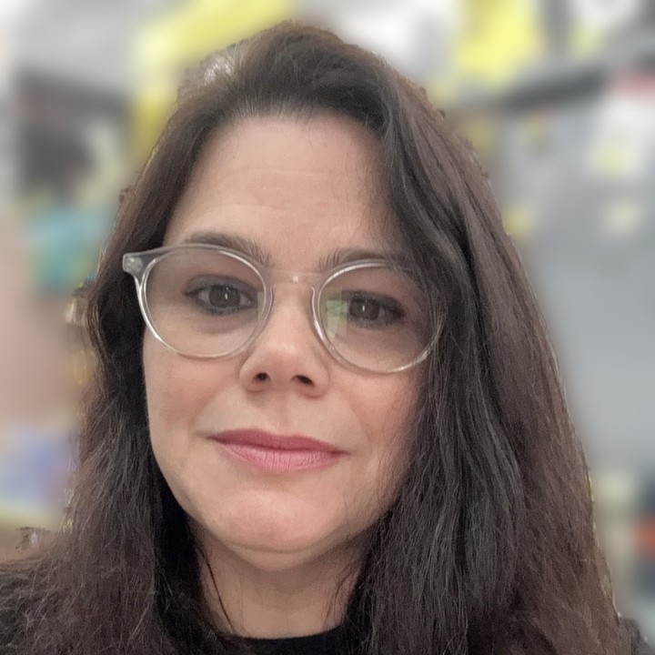 Dania, Co-Founder of Coastal Turnover Co.